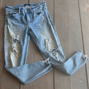 Ankle Crop Distressed Light Blue Women’s Jeans